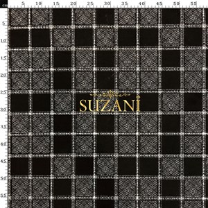 Siyah-Beyaz Kare Desenli Dijital Baskılı Kumaş