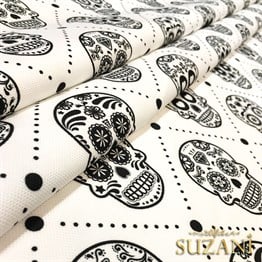 Siyah Beyaz Küçük Kurukafa Desenli Kumaş