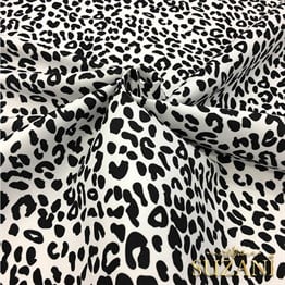 Siyah Beyaz Leopar Desenli Döşemelik Kumaş