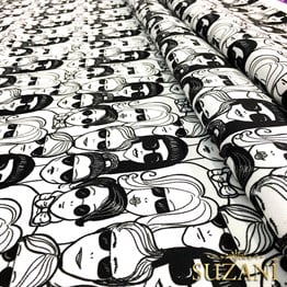 Siyah Beyaz Suratlar Desenli Kumaş