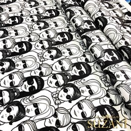 Siyah Beyaz Suratlar Desenli Kumaş