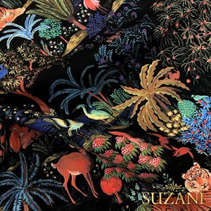 Siyah Zemin Orman Desenli Dijital Baskılı Kumaş