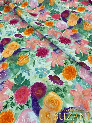 Suluboya Çiçek Desenli Dijital Baskılı Kumaş