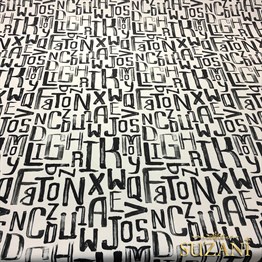 Suluboya Harfler Desenli Kumaş