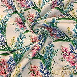 Sümbül Desenli Dijital Baskılı Kumaş