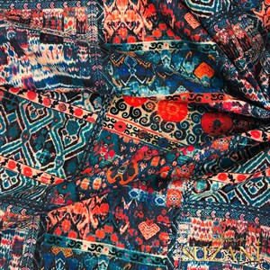 Turkuaz Mercan Kilim Desenli Dijital Baskılı Kumaş