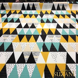 Turkuaz Sarı Üçgenler Desenli Kumaş