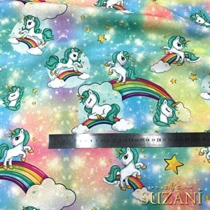 Yeşil Unicorn Desenli Dijital Baskılı Kumaş