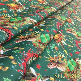 Yeşil Zemin Geyikli Yılbaşı Desenli Kumaş