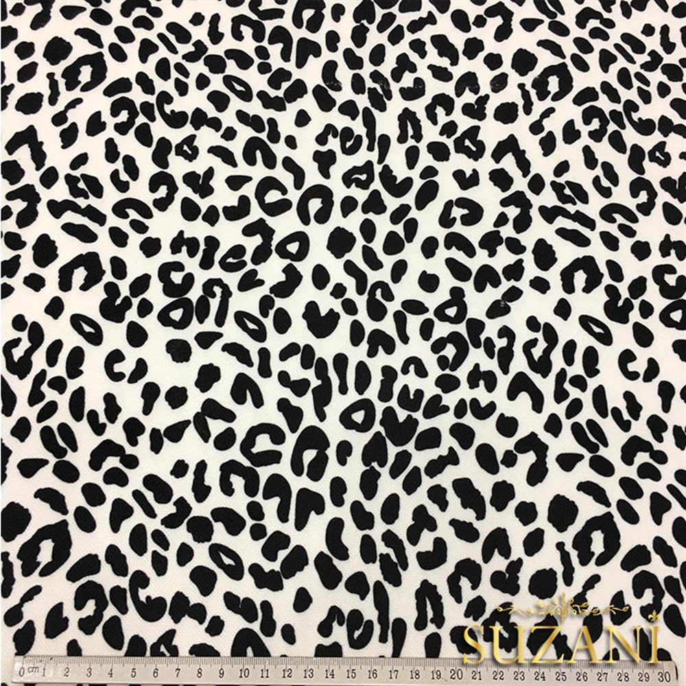 Siyah Beyaz Leopar Desenli Kumaş - Suzani
