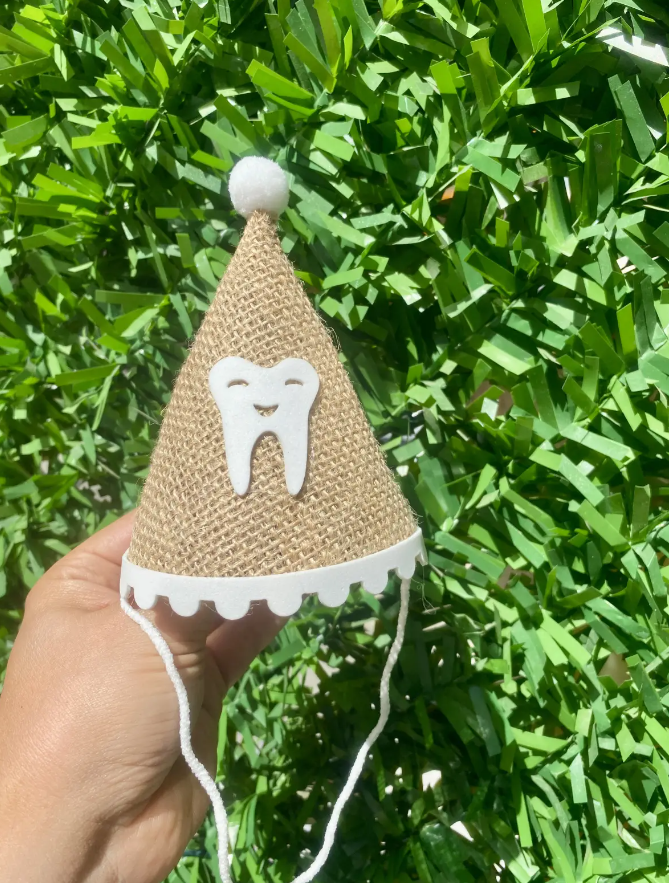  Hasır Ponponlu Diş Buğdayı Şapka