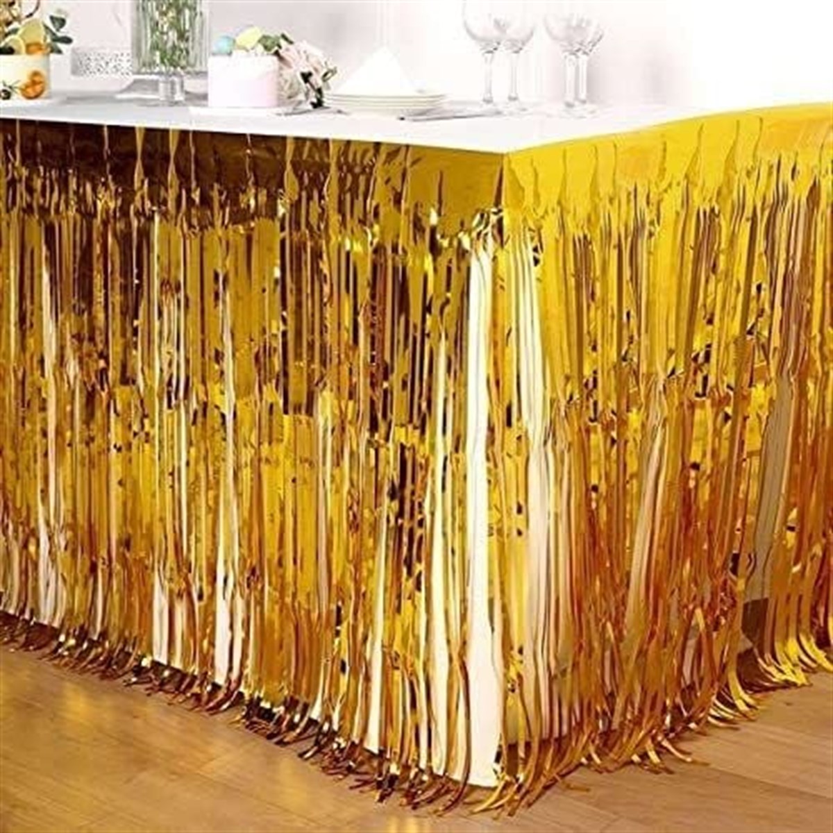 Gold Saçaklı Lüks Metalize Masa Eteği