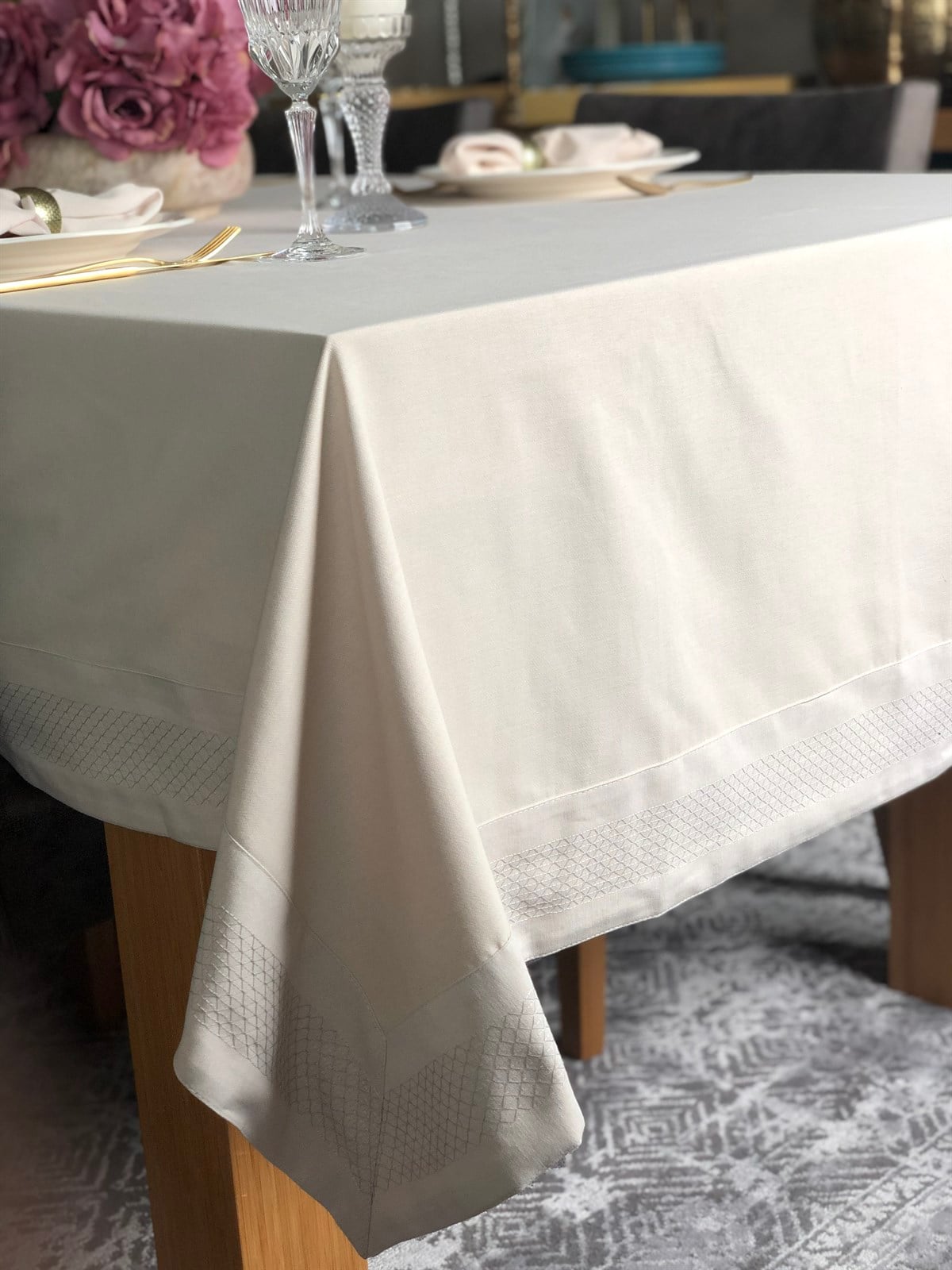 Honey Bej Peçeteli Masa Örtüsü Seti