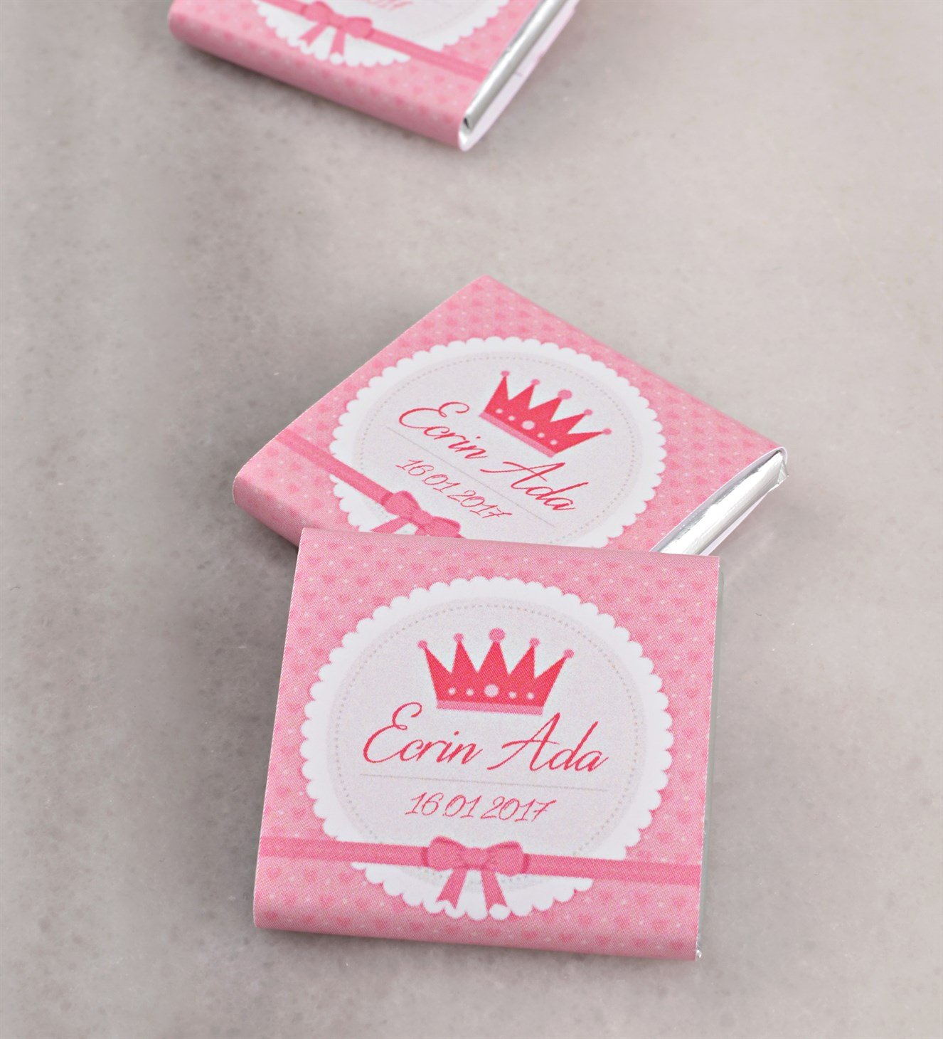 İsimli Kız Bebek Çikolatası