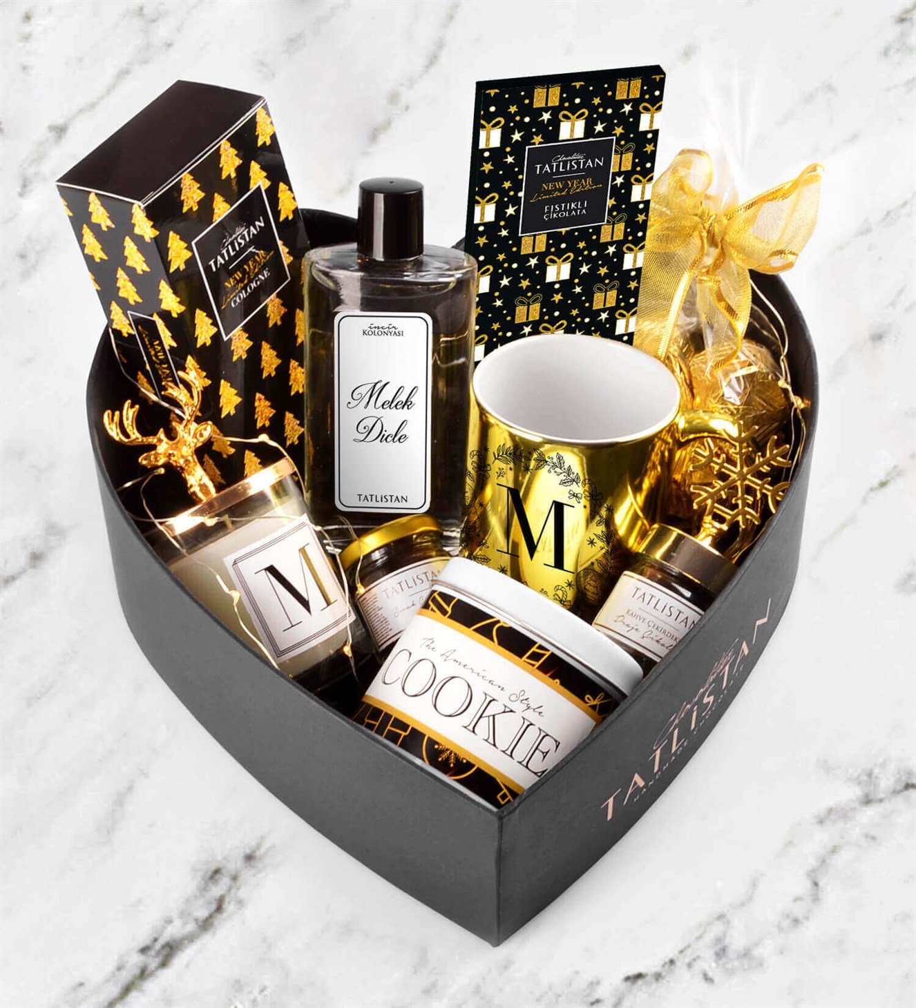 Kişiye Özel Kolonya, Mum, Çikolata ve Işıklı Yılbaşı Hediye Seti
