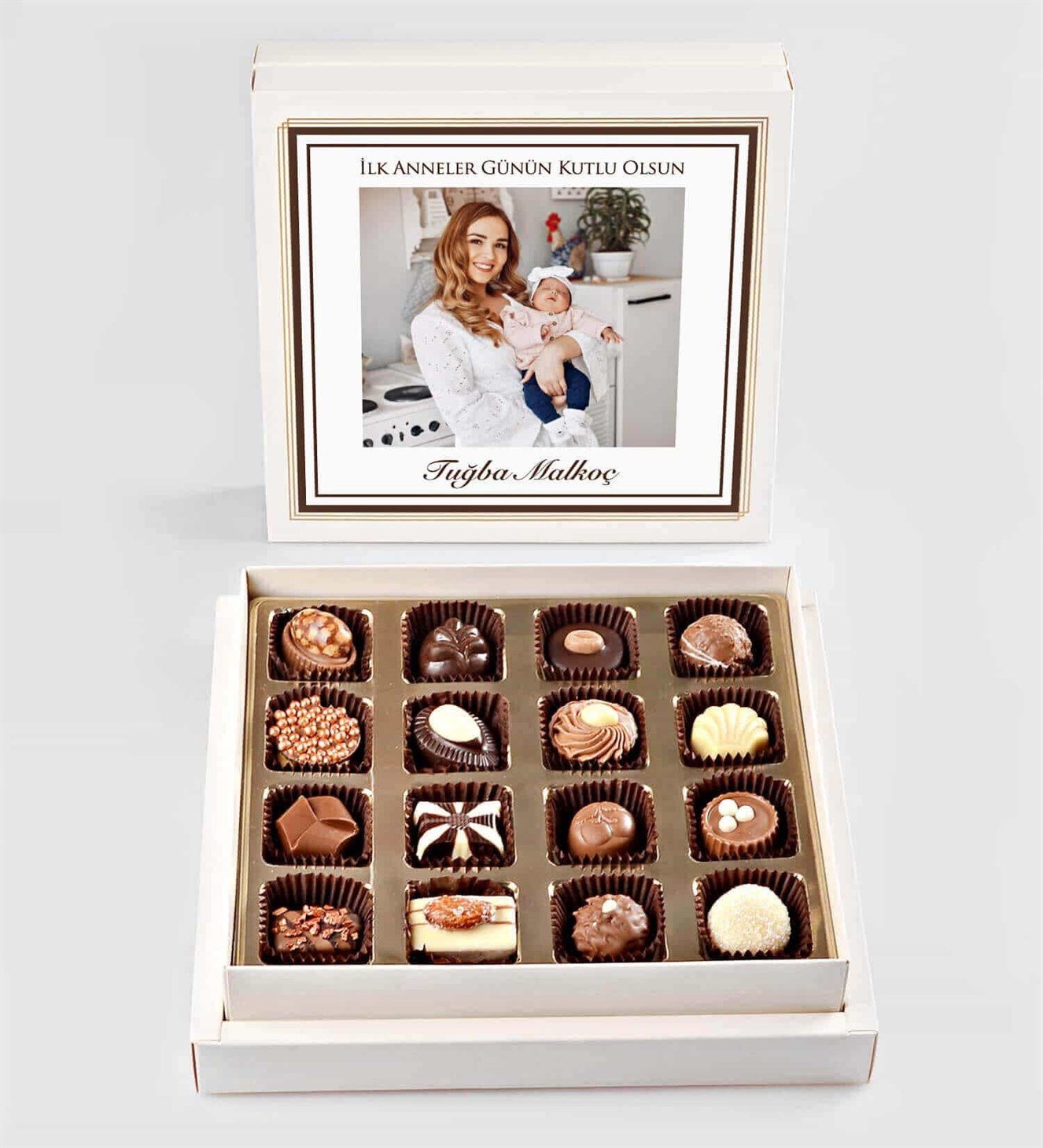 Kişiye Özel İsimli, Fotoğraflı İlk Anneler Günü Spesiyal Çikolata 16'lı