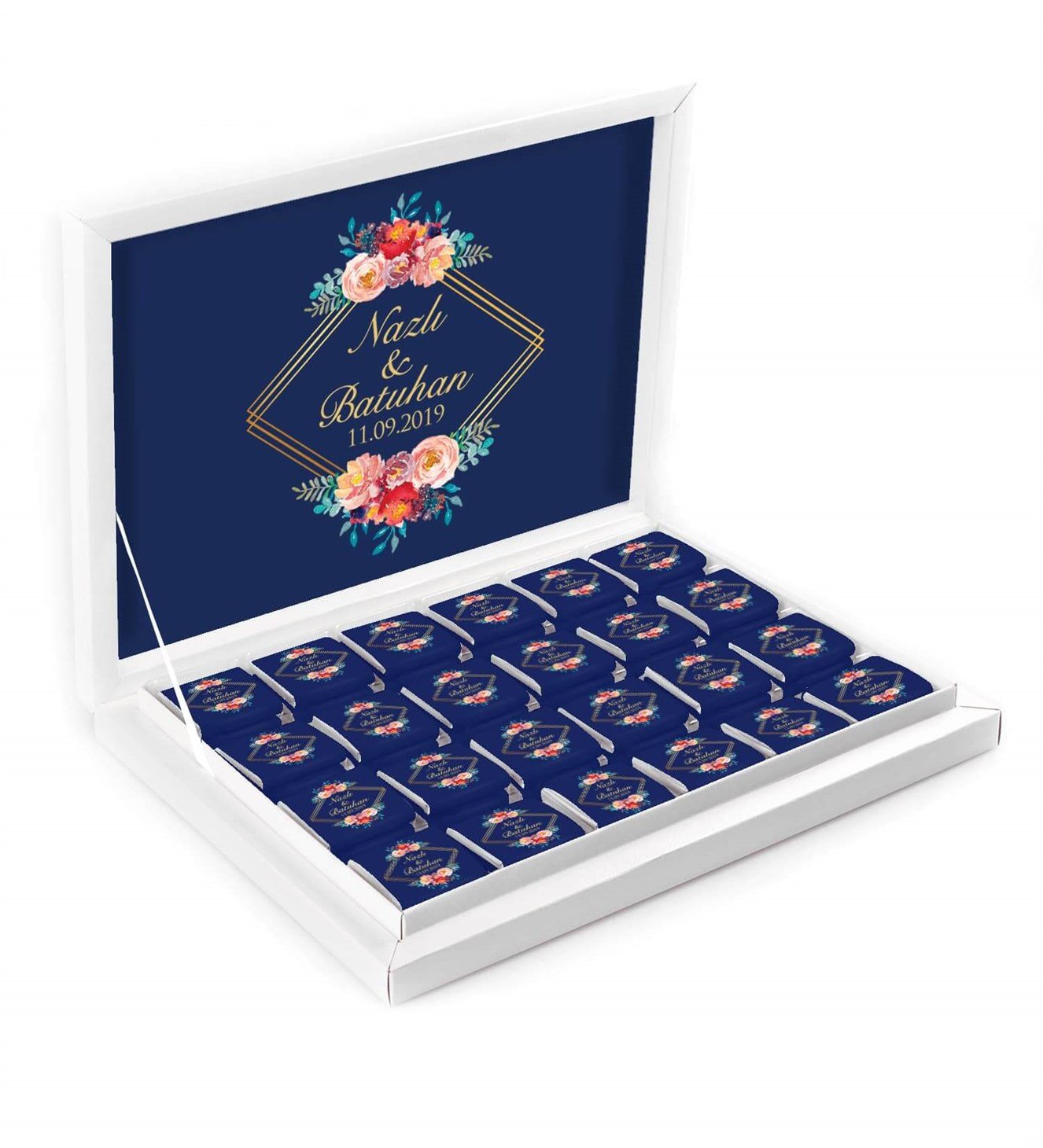 Lacivertli, Renkli Çiçekli İsimli ve Tarihli Kutulu Söz & Nişan Çikolatası