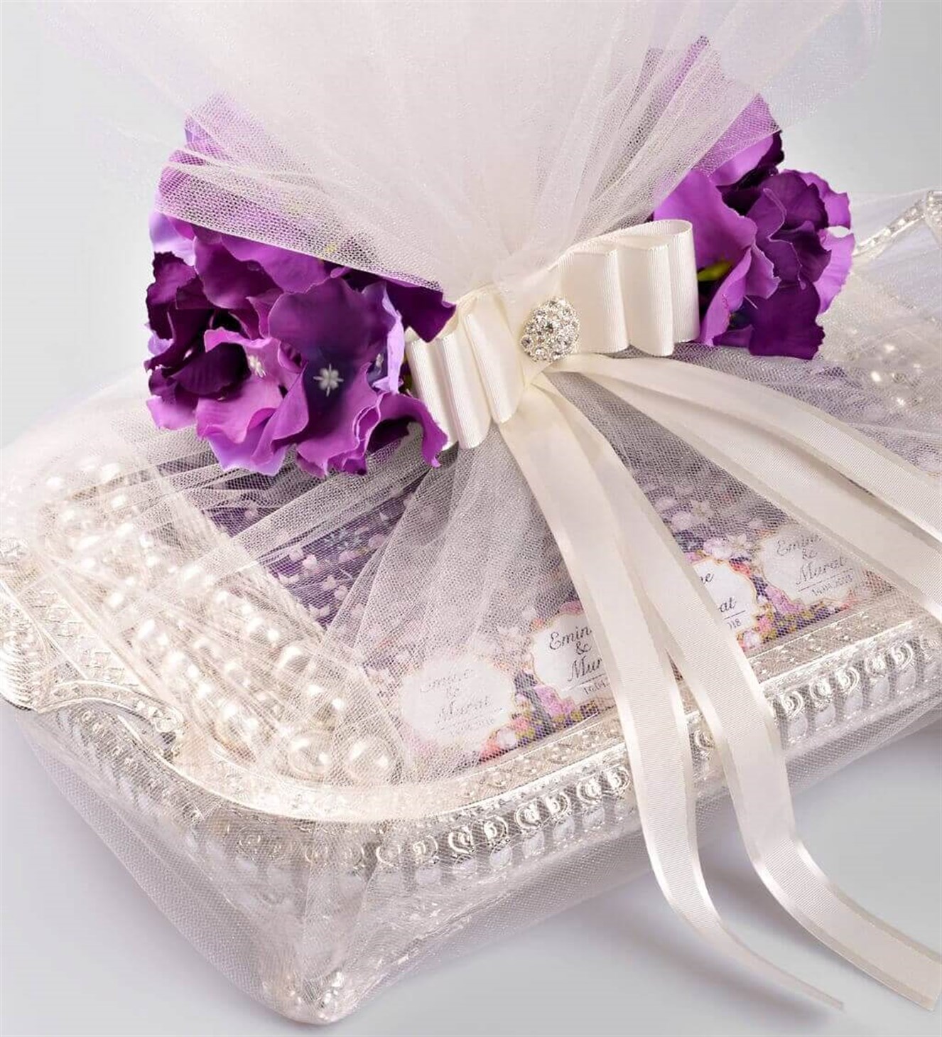 Mor Ortancalı İsimli Söz & Nişan Çikolata Tepsisi