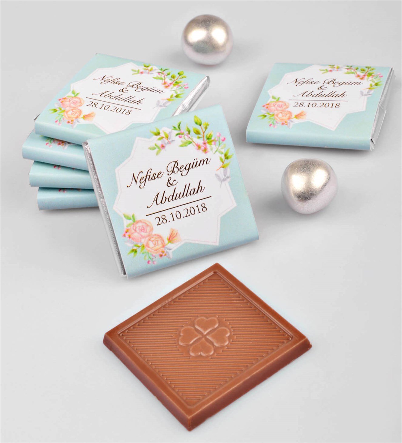 Renkli Çiçekli ve Çerçeveli İsimli Söz & Nişan Çikolatası