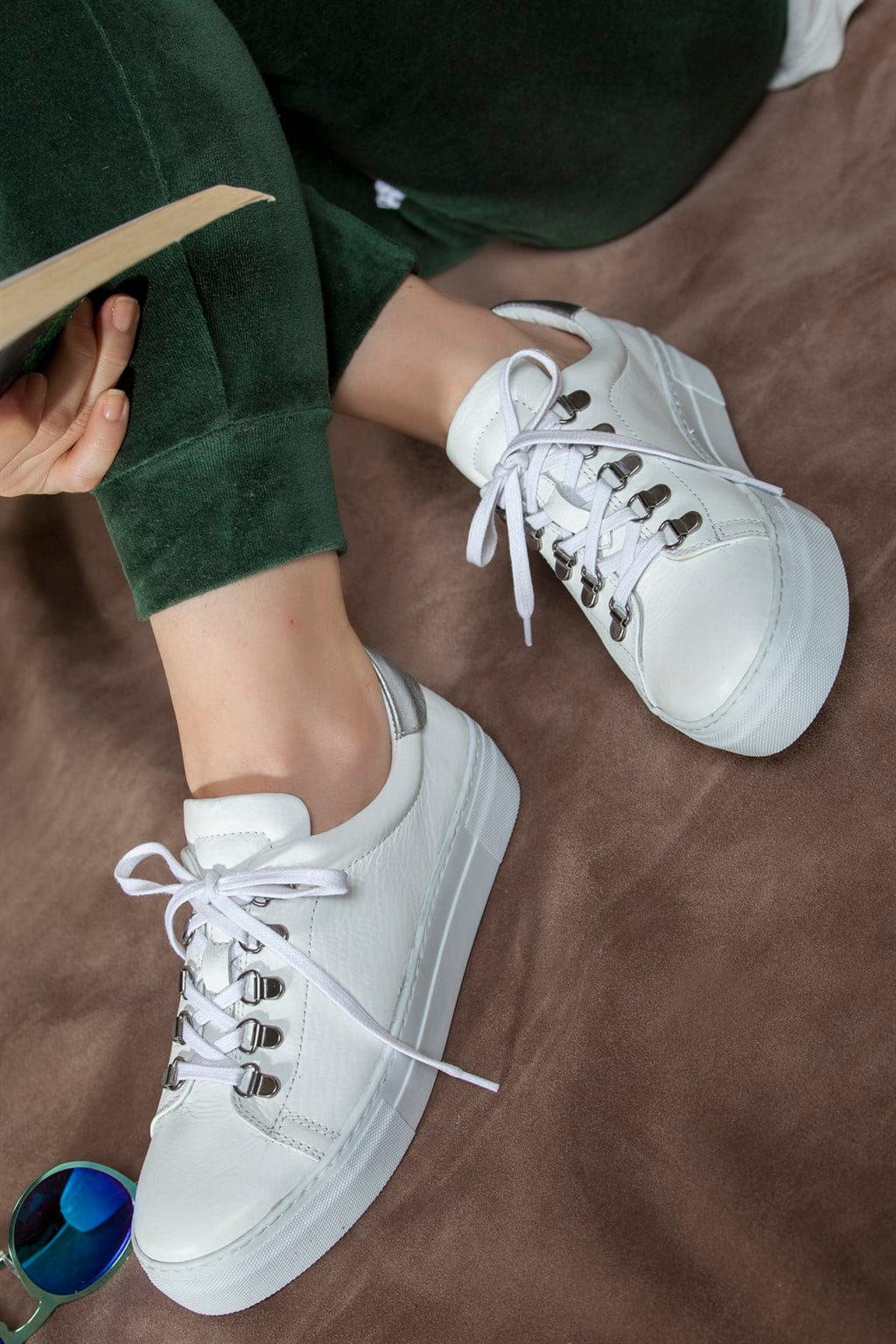 Deripabuc Hakiki Deri Beyaz Kadın Sneaker
