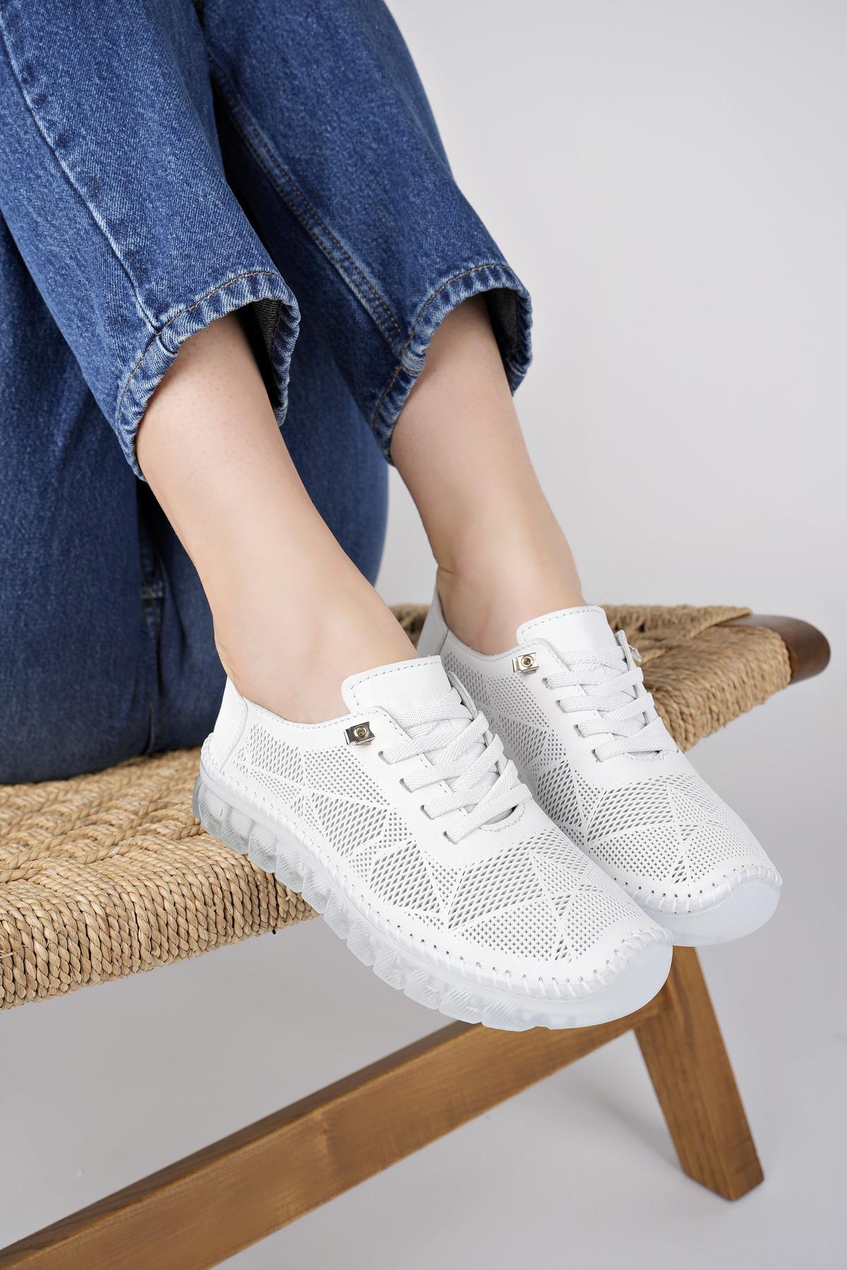 Hakiki Deri Beyaz Kadın Deri Casual DP75-0698
