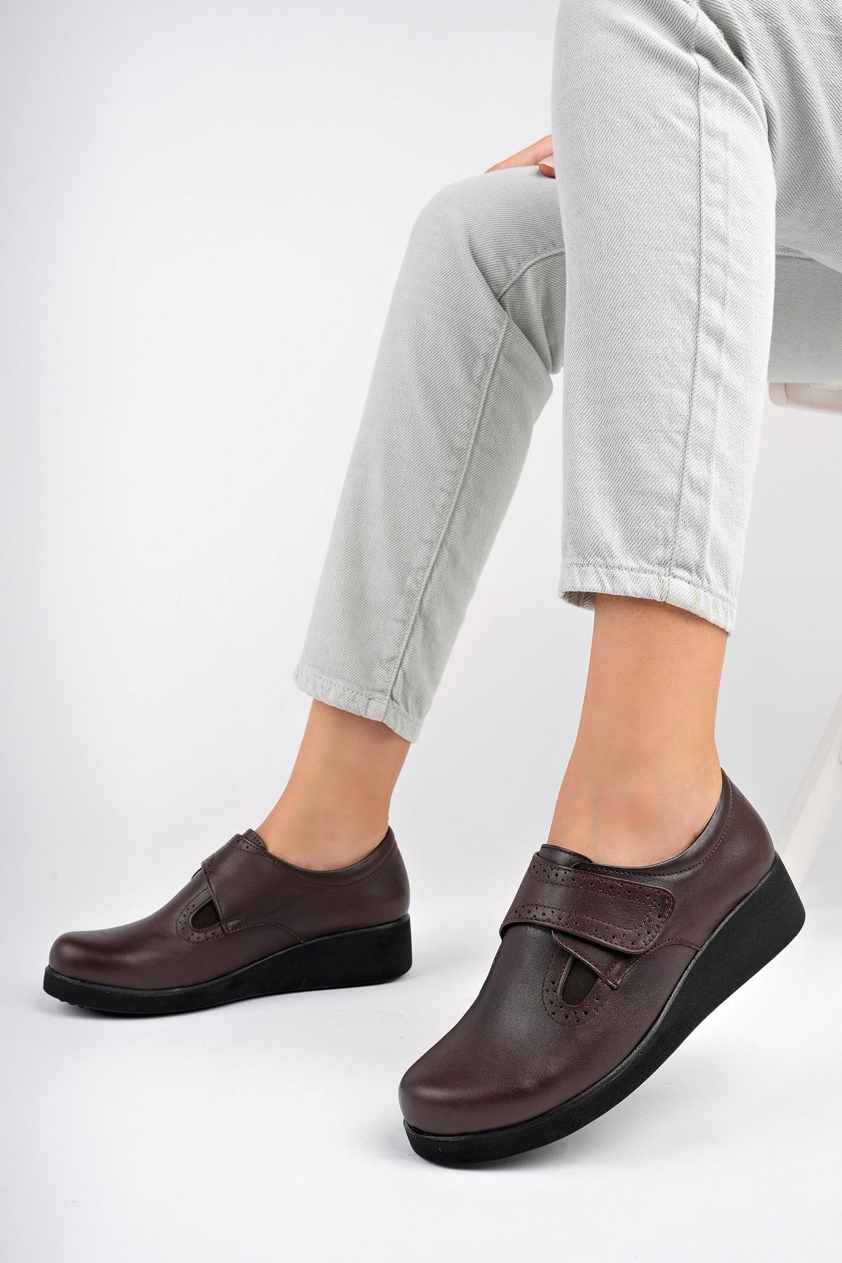 Hakiki Deri Kahverengi Kadın Deri Casual CRZ-0103
