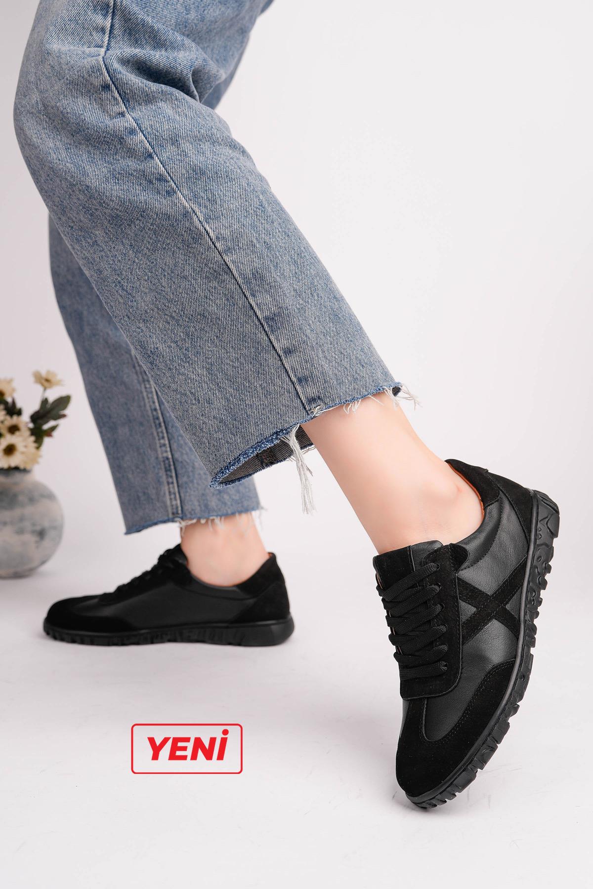 Hakiki Deri Siyah Kadın Anatomik Deri Casual Ayakkabı DP79-0003