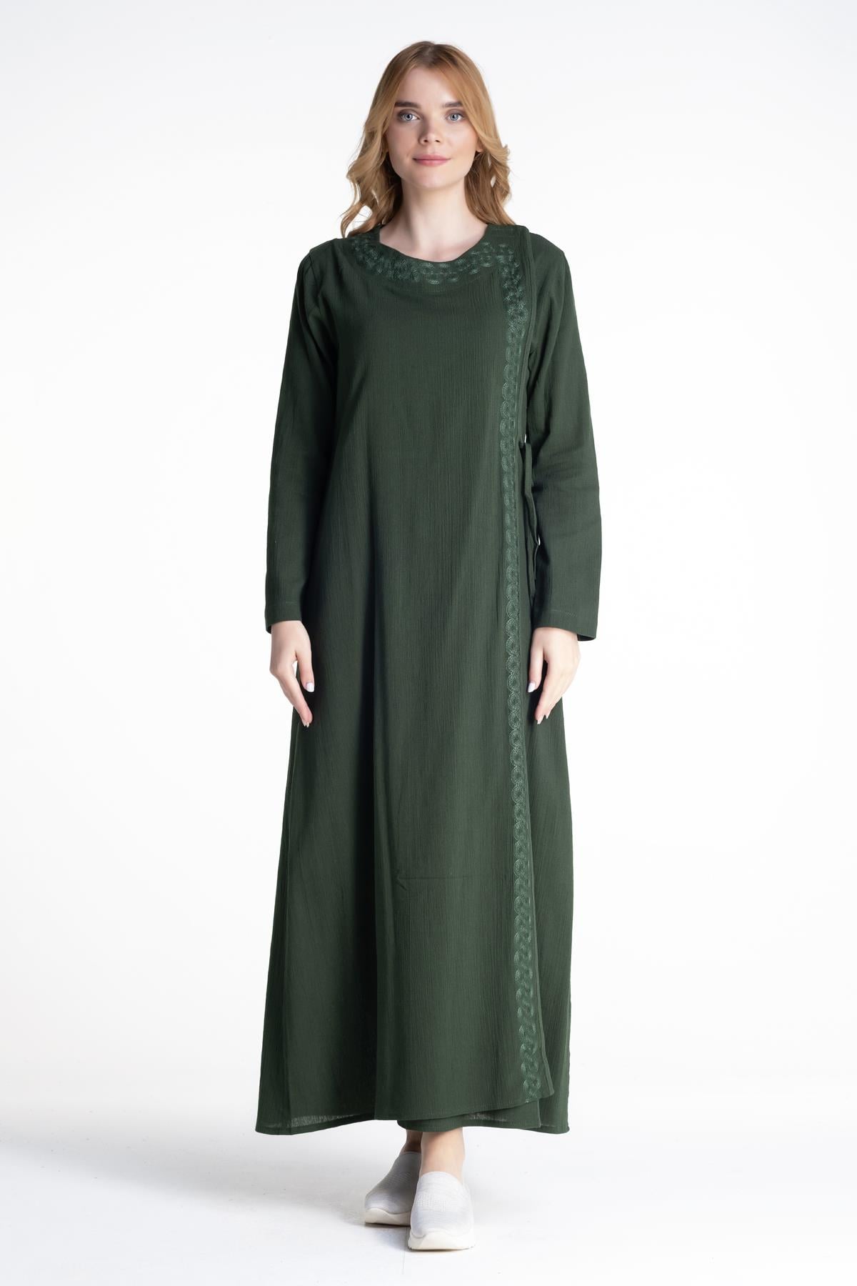 Embroidered Sile Fabric Abaya Green