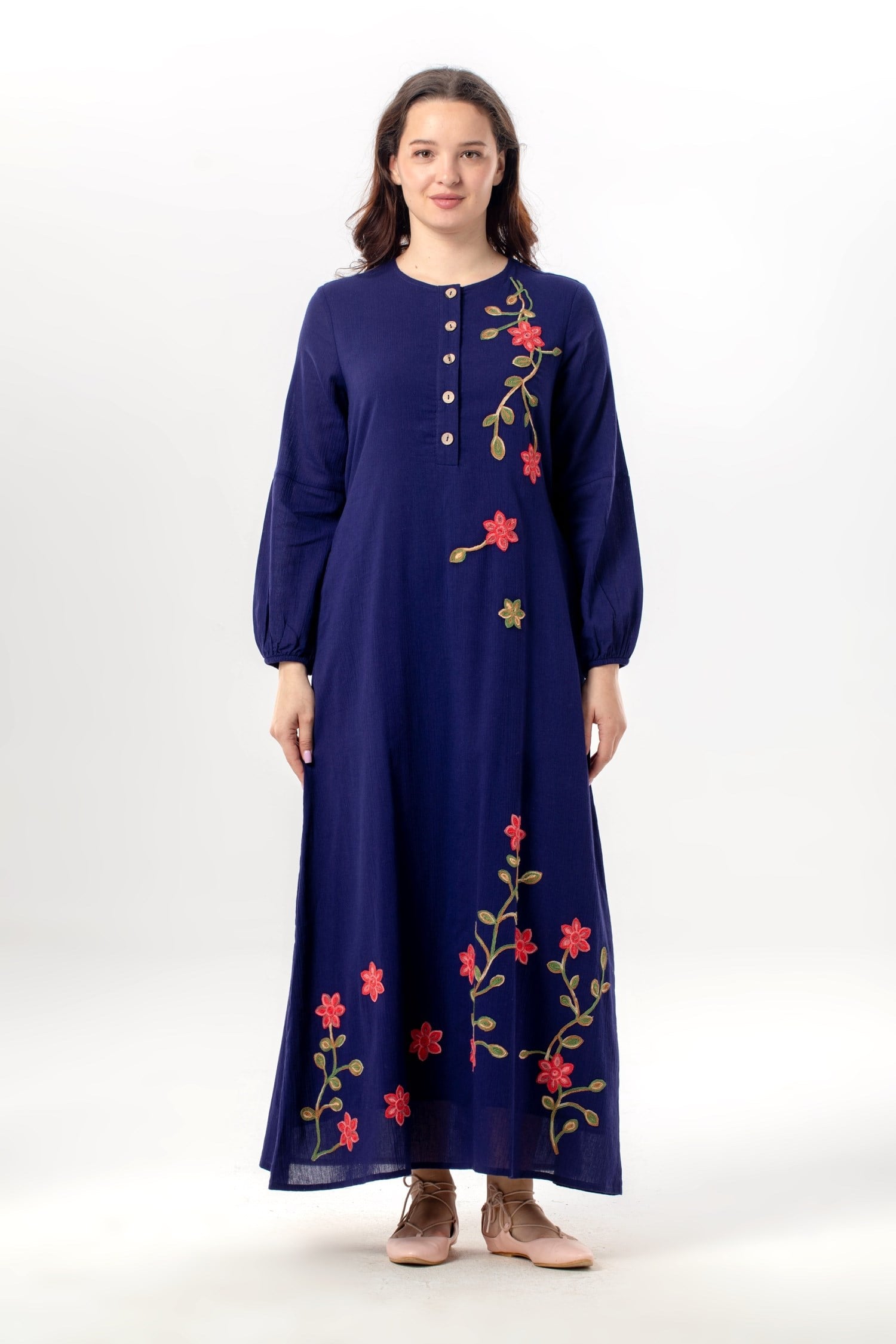 Uzun Kol İlkbahar Düğmeli Bisiklet Yaka Çiçek Nakışlı Yazlık Şile Bezi Uzun Elbise Mor Mor