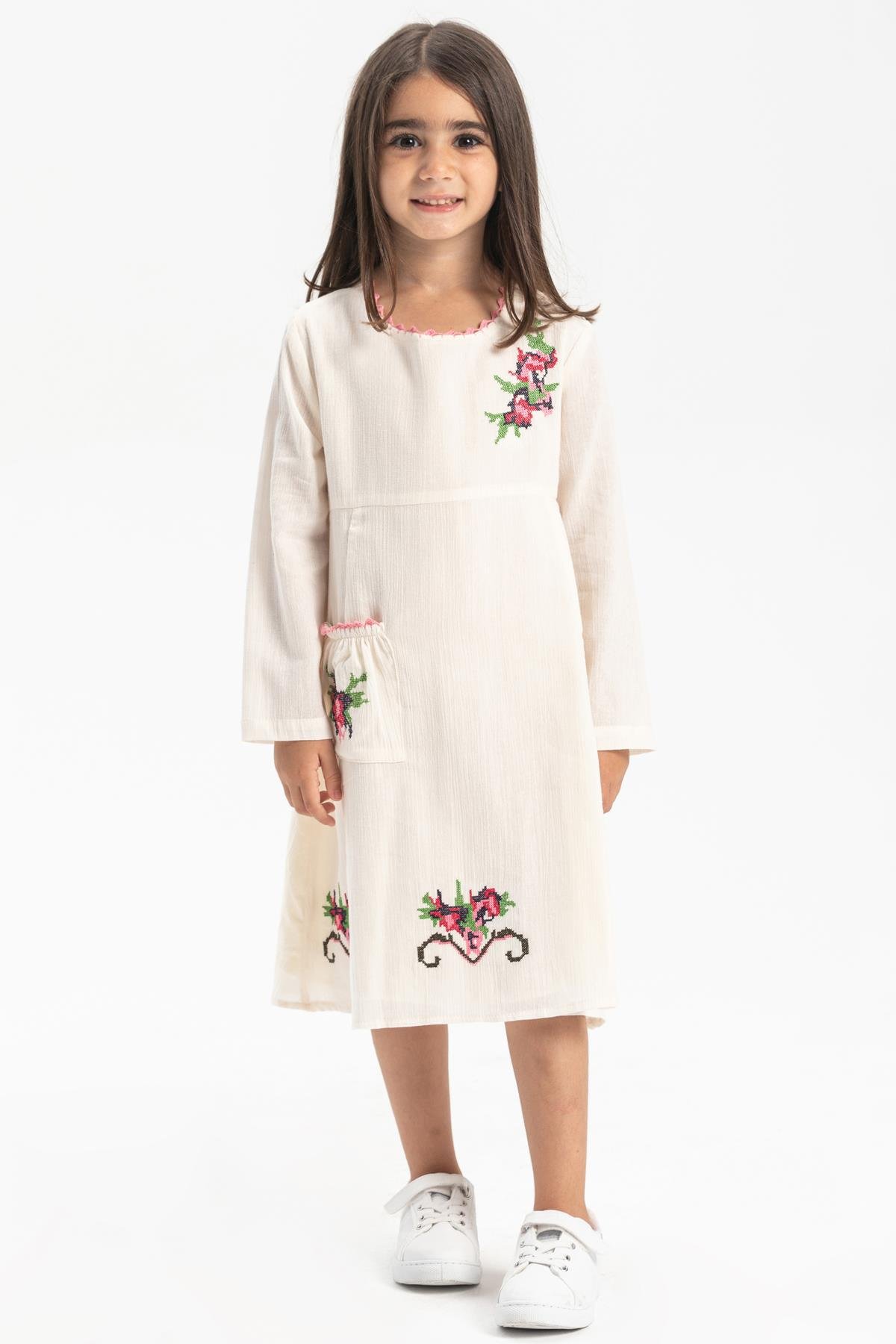 Uzun Kol Şile Bezi Burçak Çocuk Elbise Krem Krm