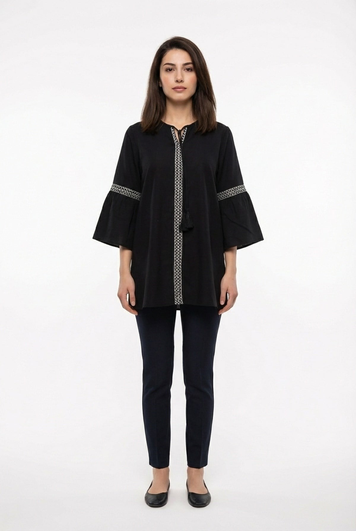 Short Sleeve Dicle Lace-Up V-Neck Şile Fabric Summer Blouse Black