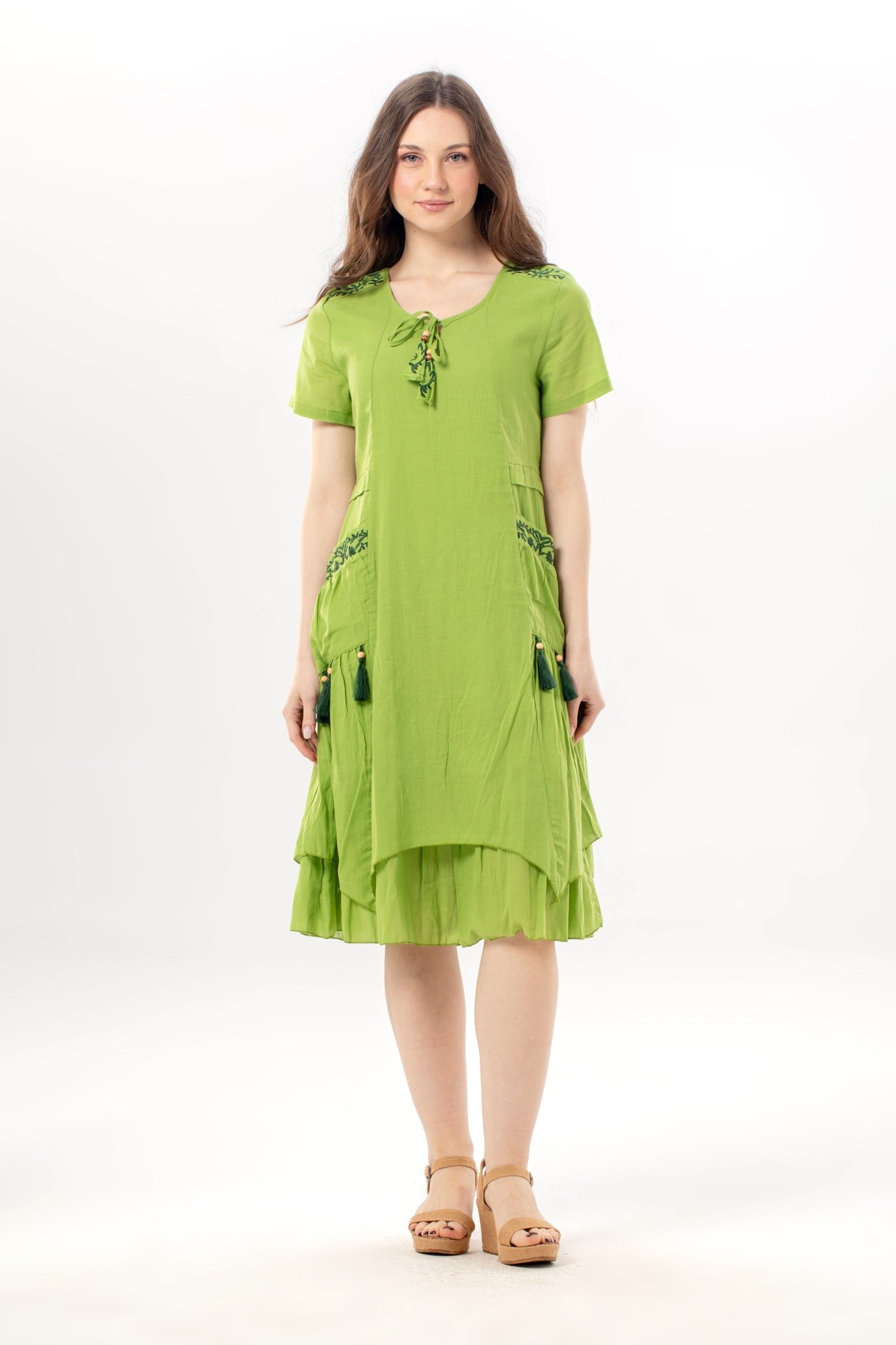 Kısa Kol Nil Vual Diz Boyu Çift Cepli Nakışlı Yazlık Elbise Fıstık Yeşili fysl