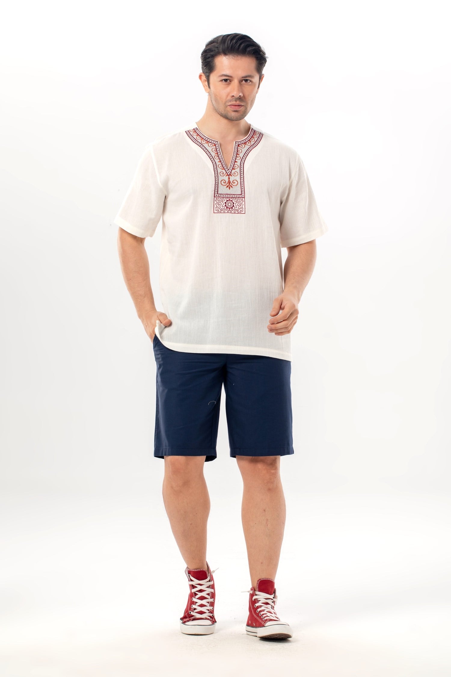 Short Arm Sile Fabric Bicycle Collar Etnik Men T-Shirt Cream