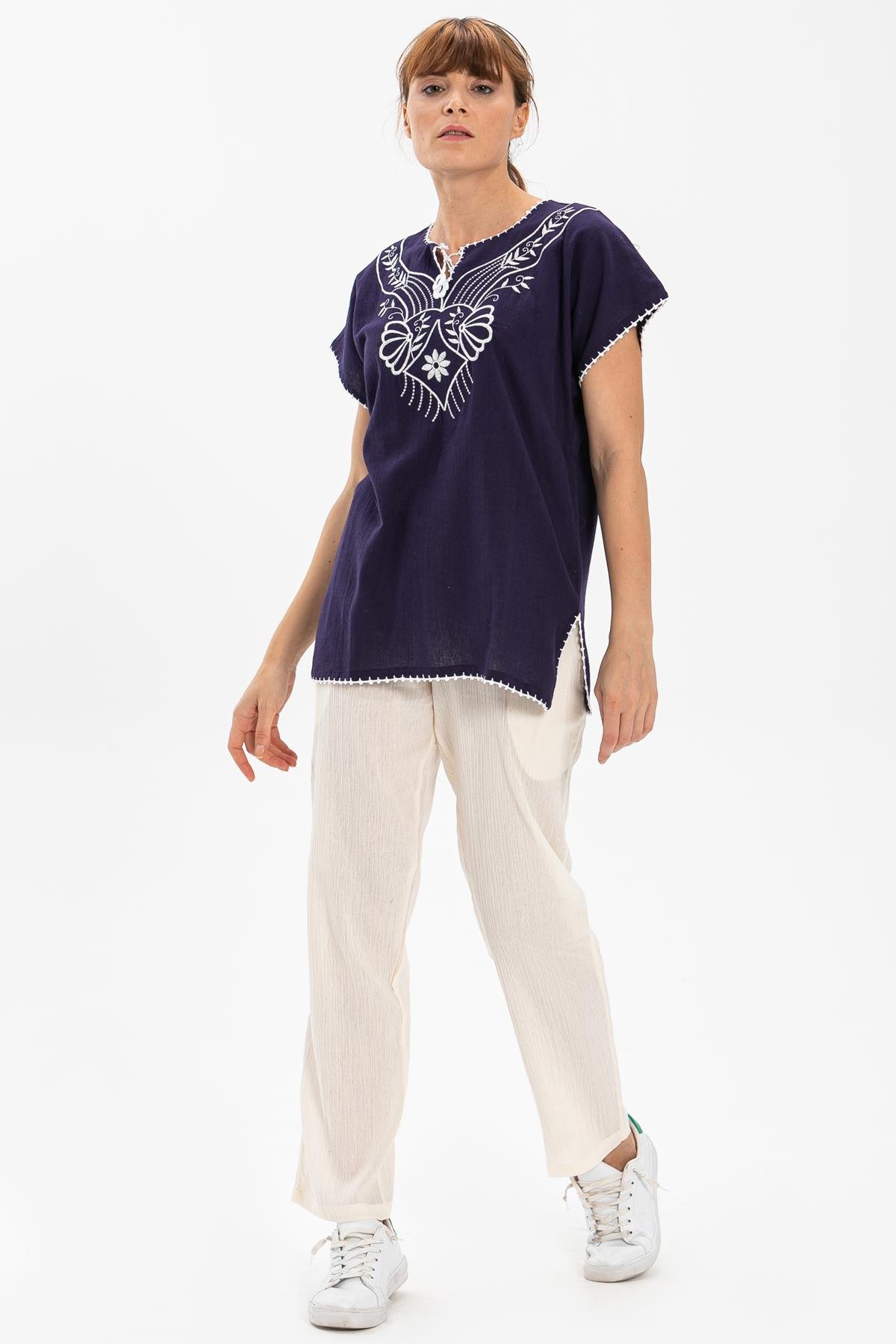 Kısa Kol Şile Bezi Naz Bluz Mor Mor