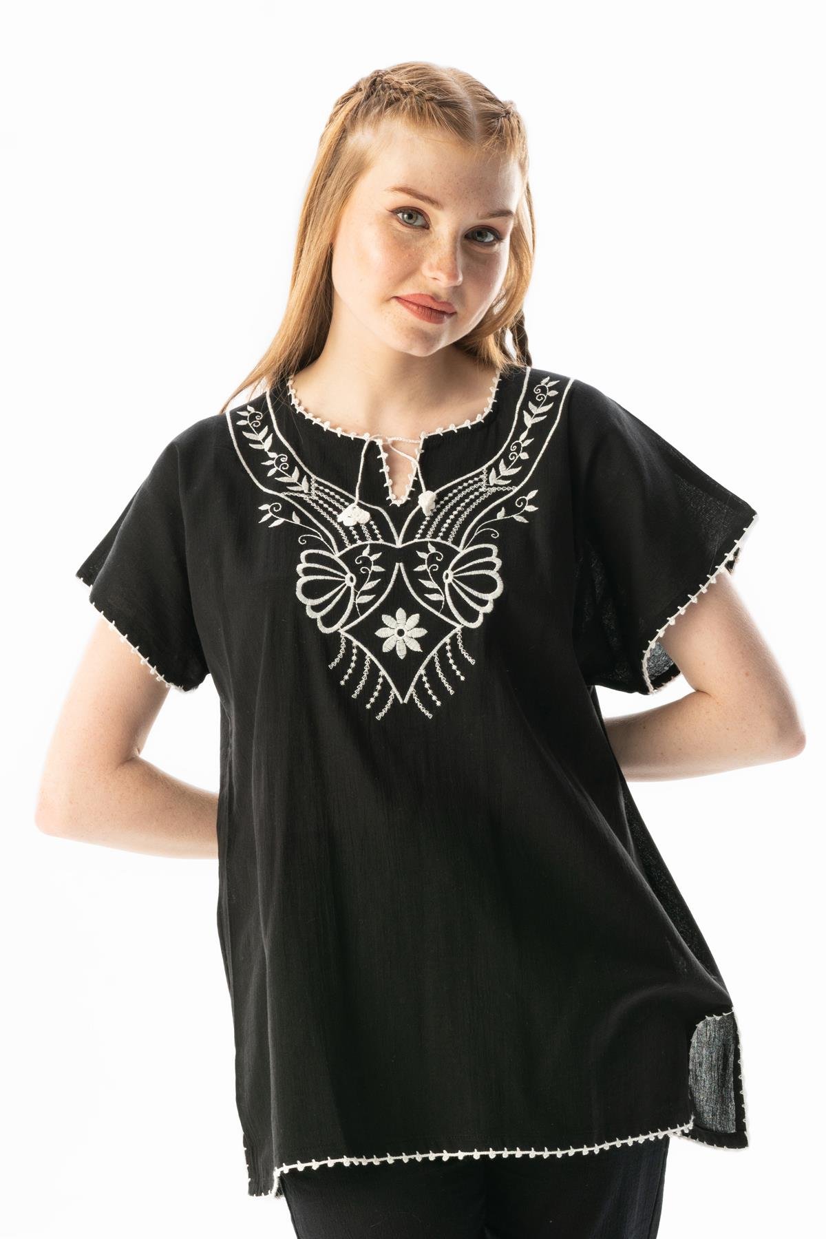 Kısa Kol Şile Bezi Naz Yazlık Bluz Siyah Syh