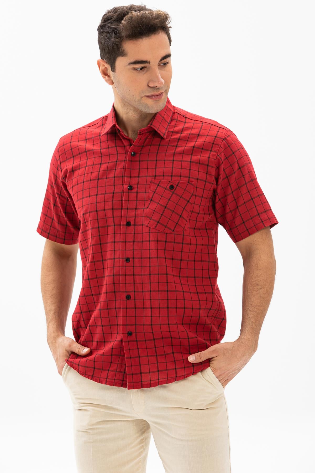 Short Arm Sile Fabric Men Shirt Red Chequered