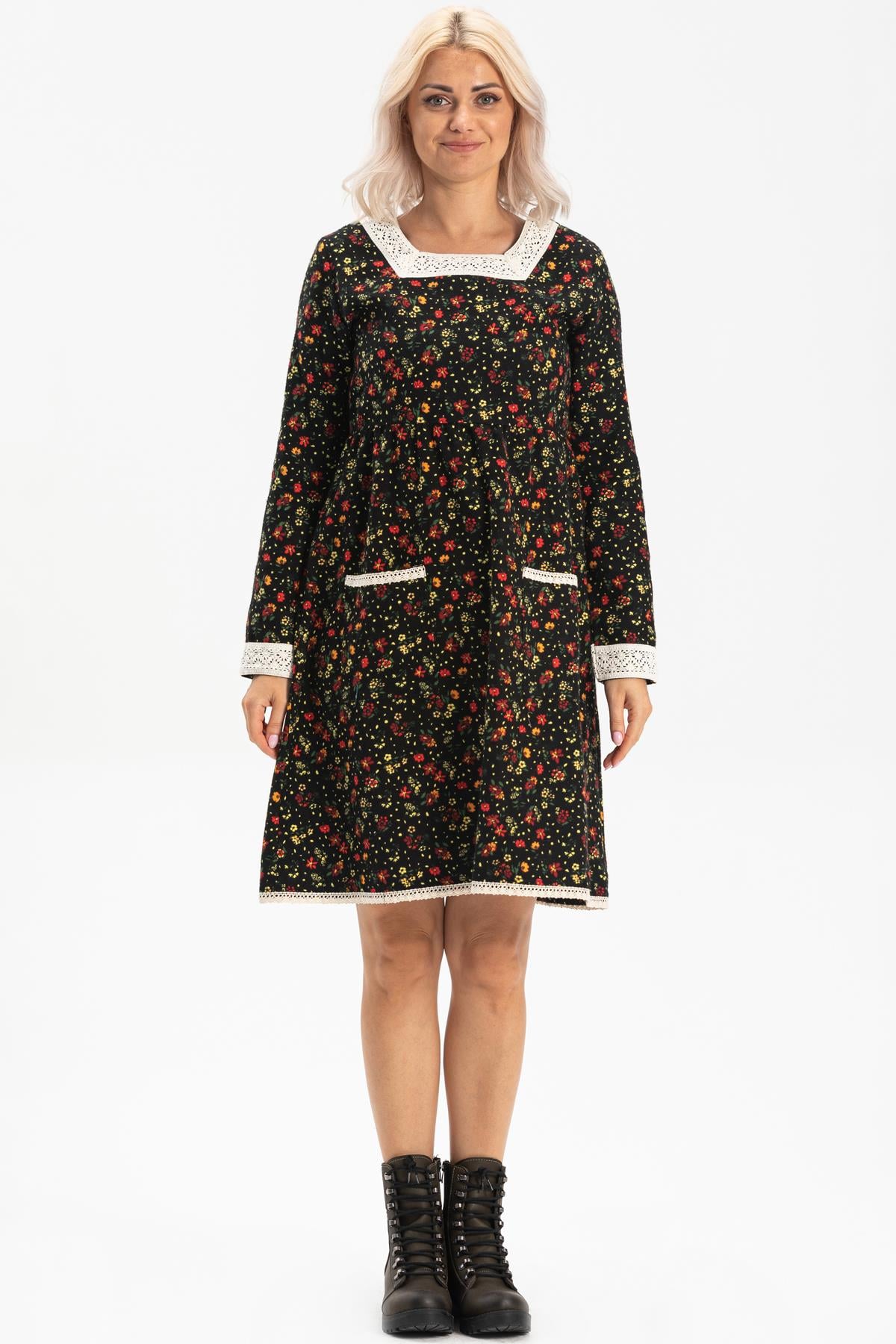Long Sleeve Flannel Oya Dress Floral Pattern Black