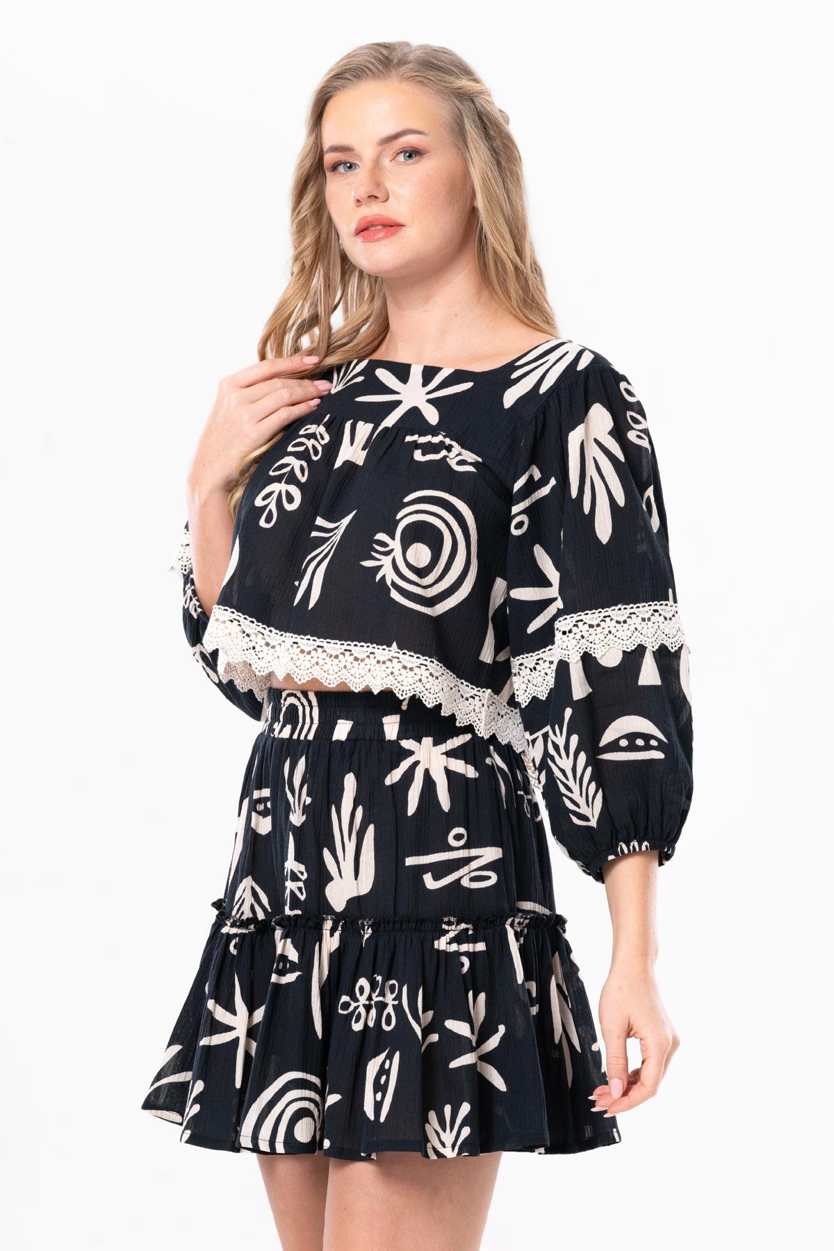 Uzun Kol Şile Bezi Akyaka Güpür Detay Yazlık Otantik Crop Bluz Siyah Syh