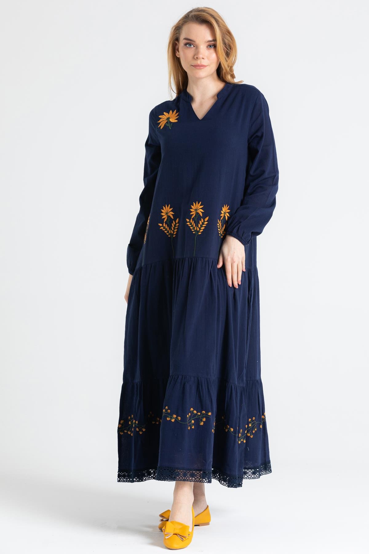 Uzun Kol Şile Bezi Aslı Nakışlı Uzun Elbise Lacivert Lcvt