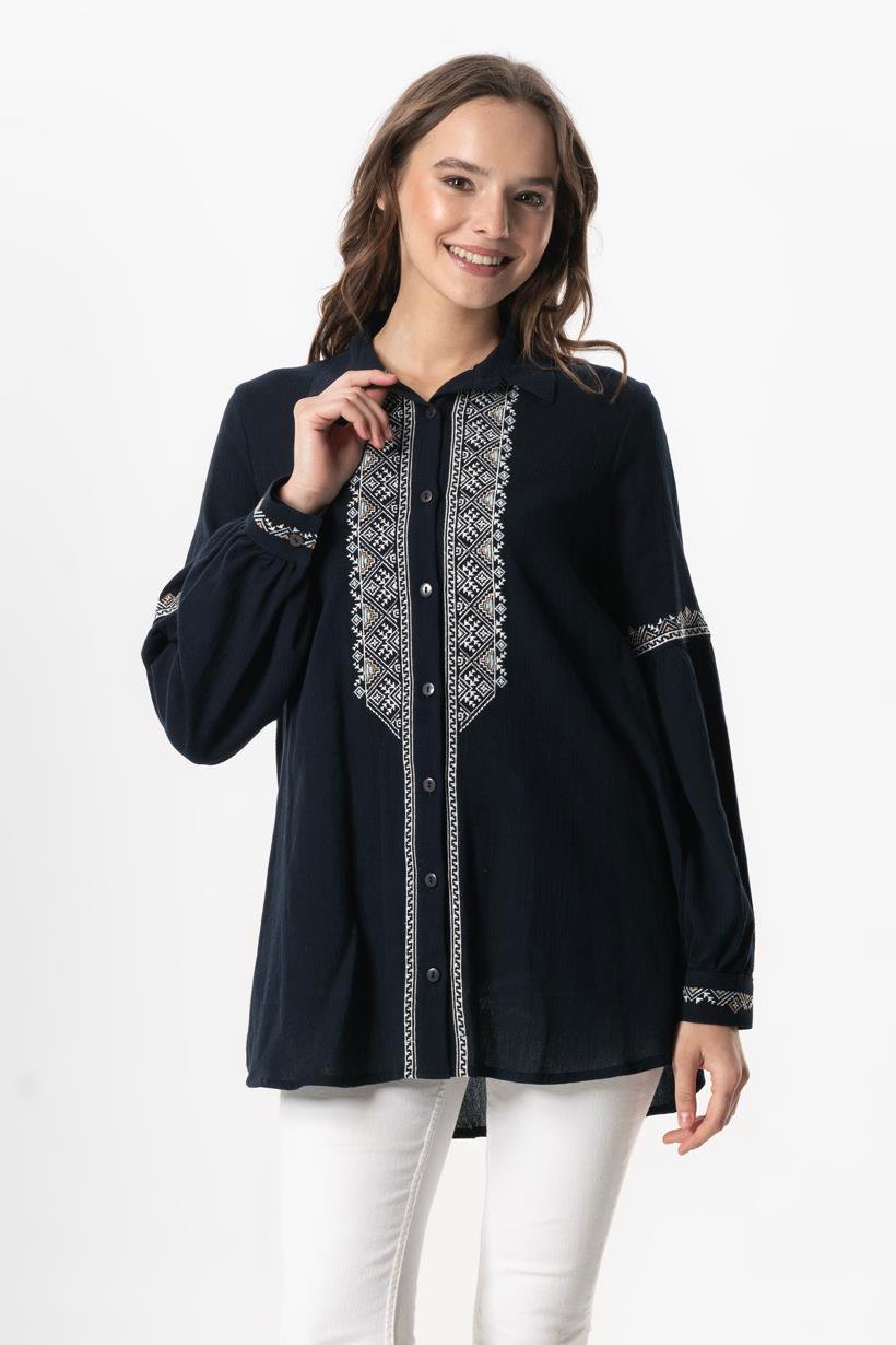 Uzun Kol Şile Bezi Maviş Nakış İşlemeli Yazlık Gömlek Lacivert Lcvt