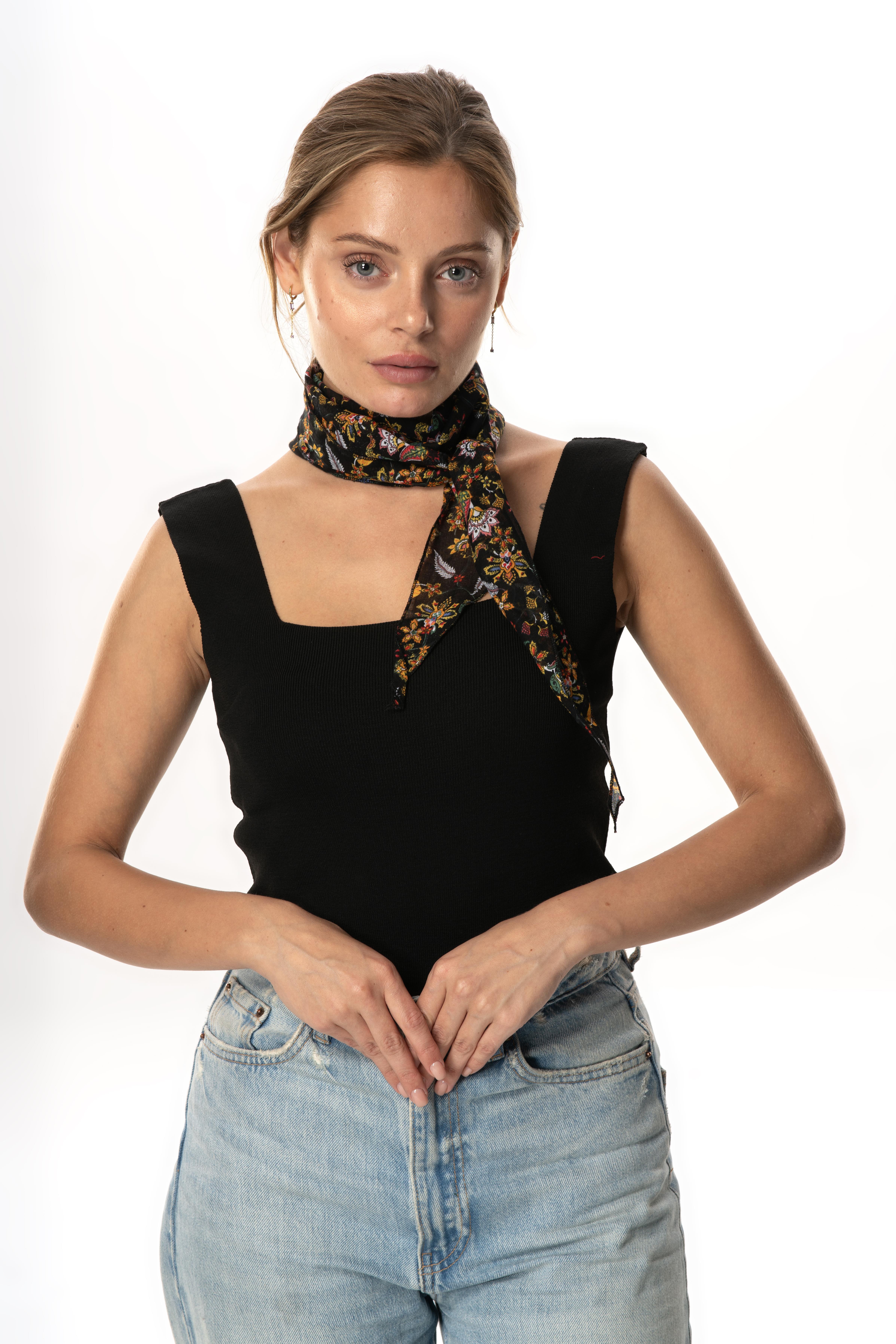 Vual Fular Çiçek Siyah 6240