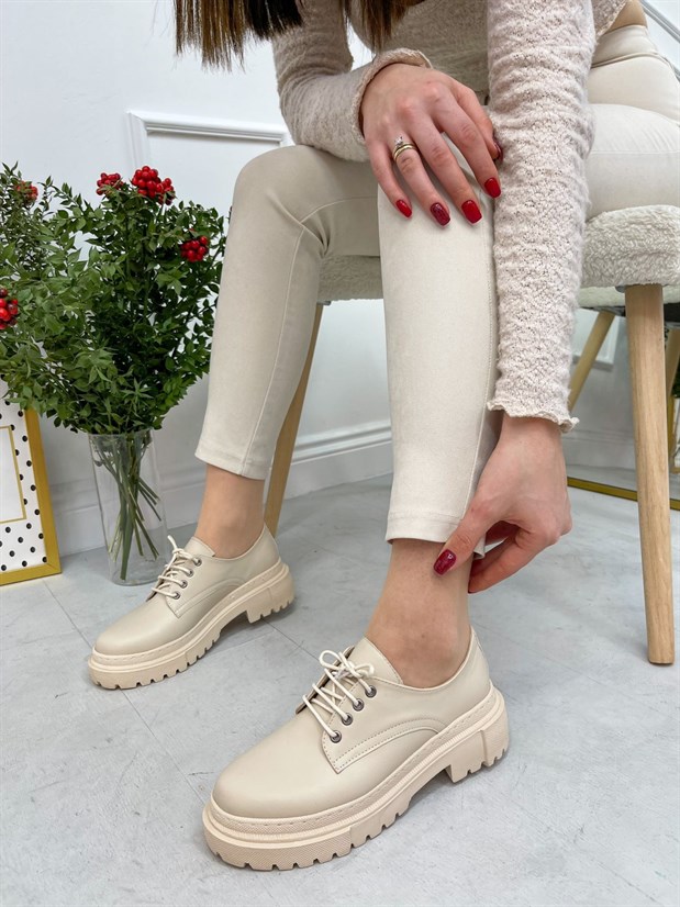 Bej Cilt (College) Kadın Bağcıklı Loafer
