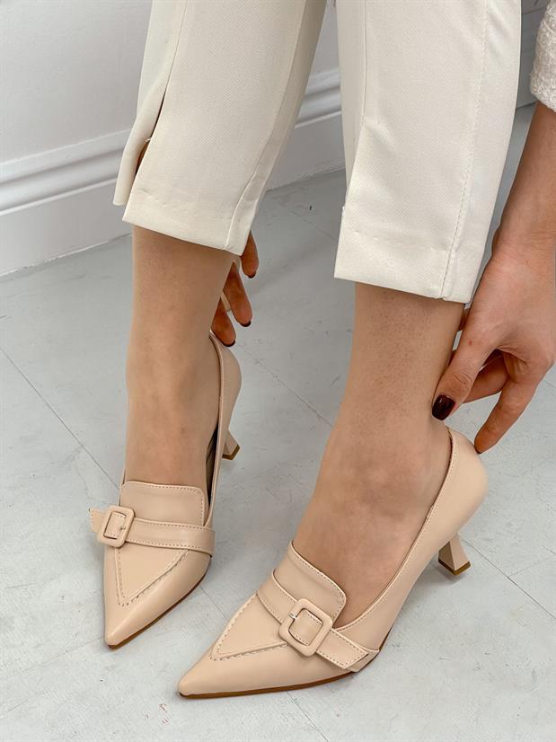 Bej Cilt (Kahlo) Toka Detay Kadın Stiletto