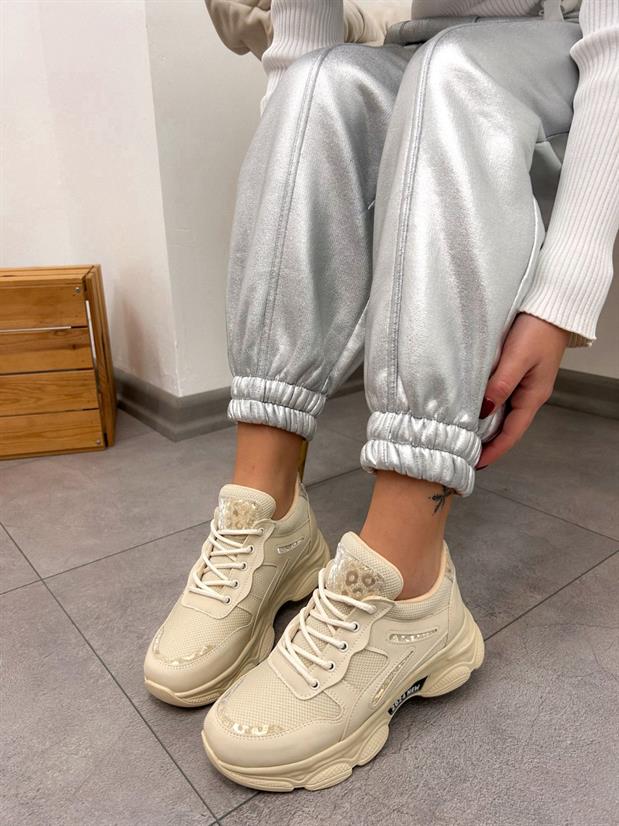 Bej Cilt (Leo) Leopar Detaylı Kadın Bağcıklı Sneakers