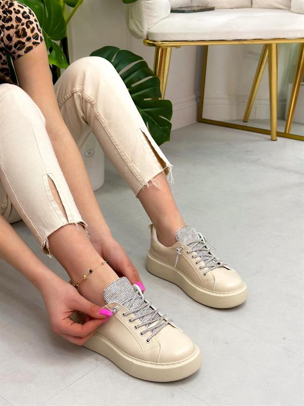 Bej Cilt (Nevada) Taş Detay Kadın Bağcıklı Sneakers