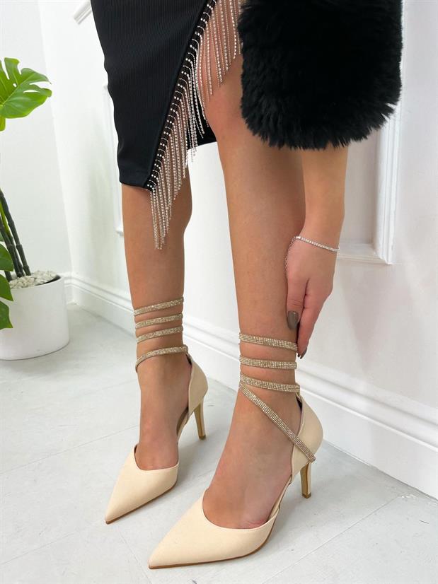 Bej Saten (Brice) Taş Detay Bilek Bağlamalı Kadın Stiletto