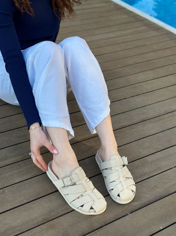 Bej Süet (Aiden) Toka Detay Kadın Terlik