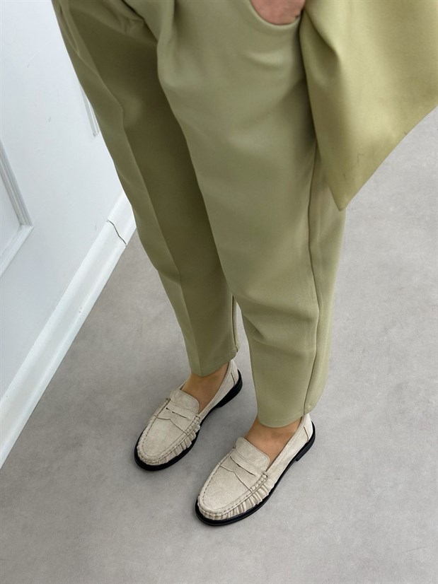 Bej Süet (Barry) Saraç Detaylı Düz Taban Kadın Loafer