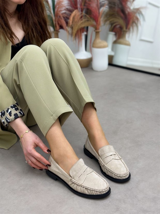 Bej Süet (Barry) Saraç Detaylı Düz Taban Kadın Loafer