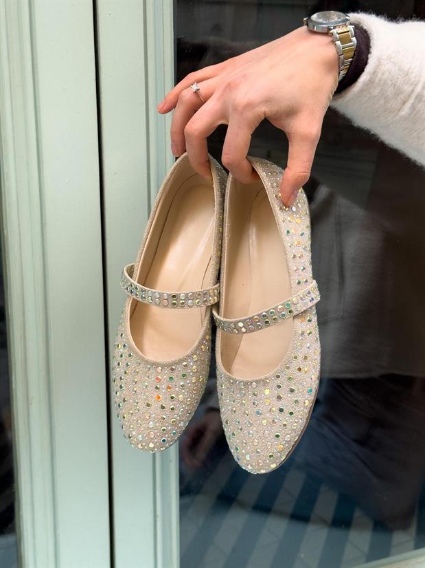 Bej Süet (Keith) Taş Detay Kadın Babet